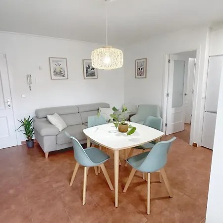 Lejlighed Comillas - Urbanizacion Lagos Azules - Netflix, Prime, Wifi & Free Indoor Parking