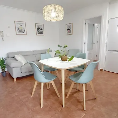 Lejlighed Comillas - Urbanizacion Lagos Azules - Netflix, Prime, Wifi & Free Indoor Parking